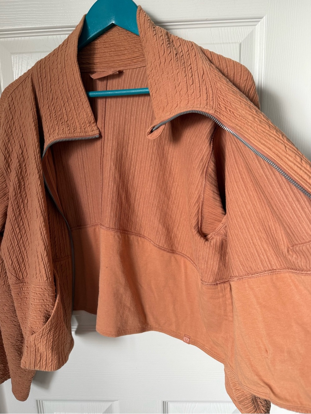 Women’s Lululemon Textured Cropped Jacket | Size Medium/Large - Picture 7 of 10